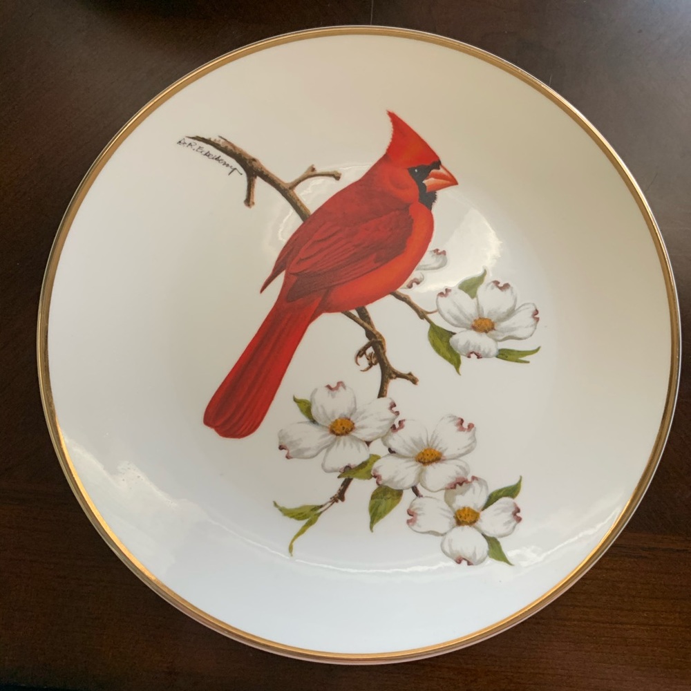 Avon Collector 10” Plate, Cardinal (1970’s)